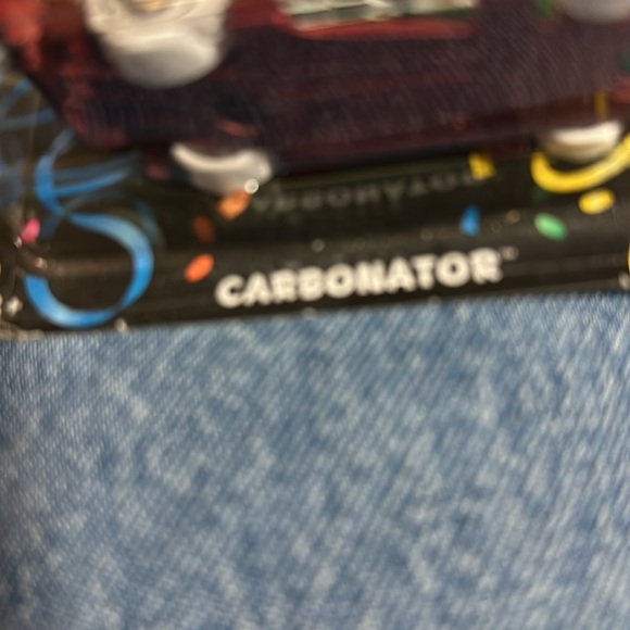 Toy HotWheels Carbonator Happy New Year 2023 Collection age 3+ - Picture 2 of 11